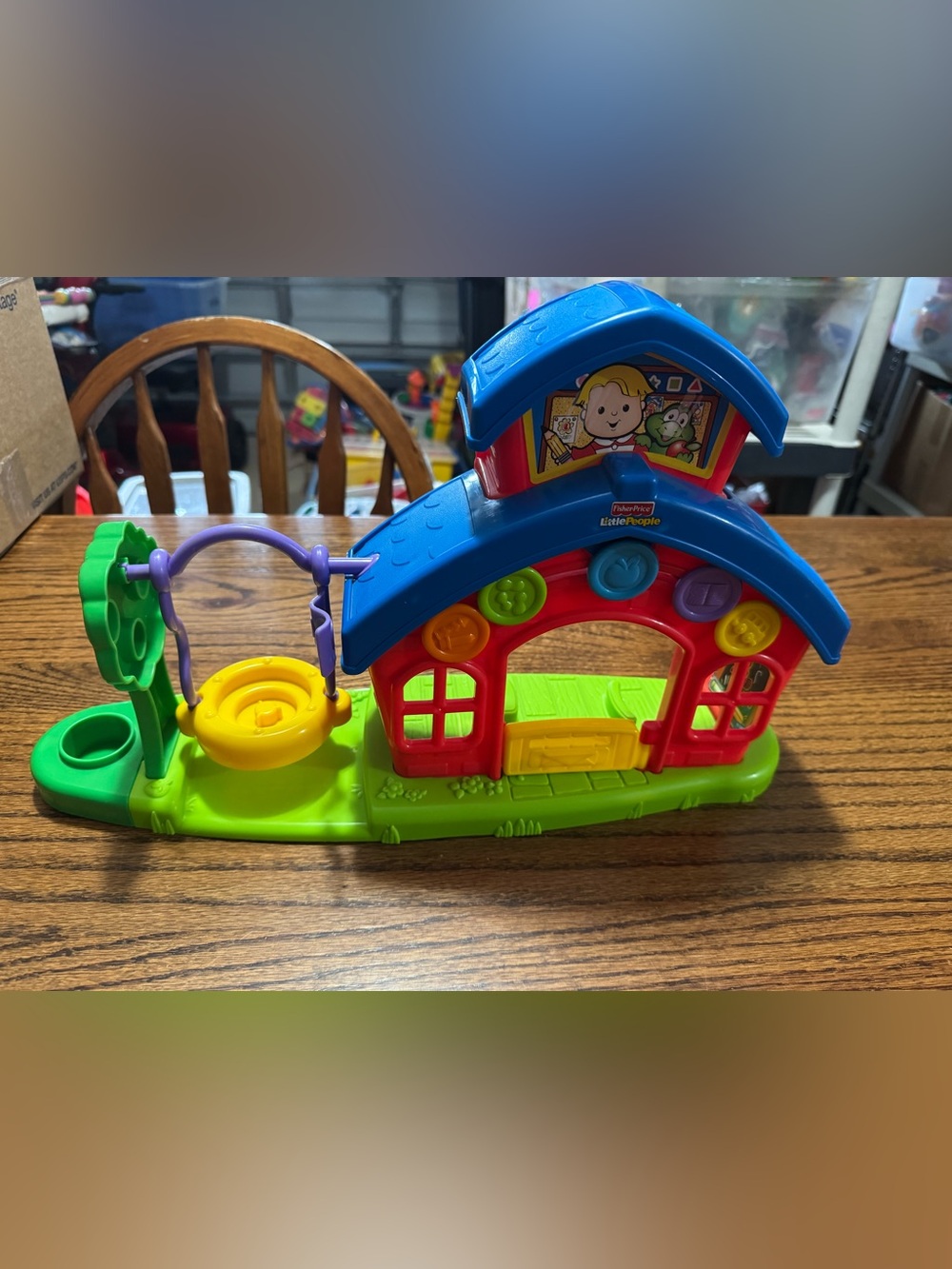 Fisher price Little People daycare school Colorful Playhouse - Blue, Red & Green